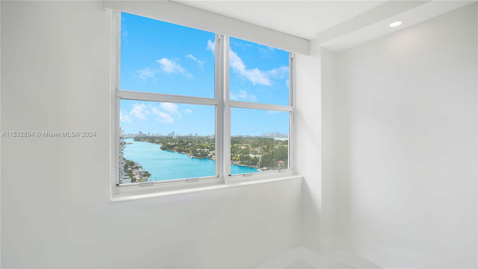 5838 Collins Ave 15C, Miami Beach, Florida 33140, 2 Bedrooms Bedrooms, ,2 BathroomsBathrooms,Residential,For Sale,5838 Collins Ave 15C,A11532894