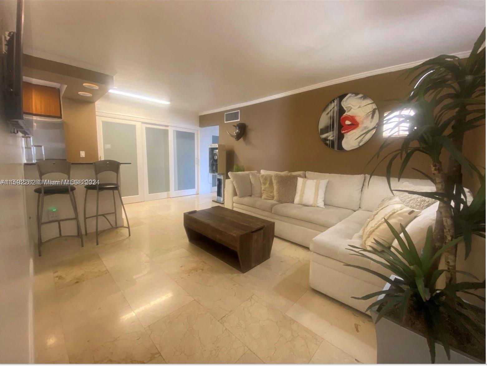 1340 Lincoln Rd 803, Miami Beach, Florida 33139, 2 Bedrooms Bedrooms, ,1 BathroomBathrooms,Residentiallease,For Rent,1340 Lincoln Rd 803,A11532262