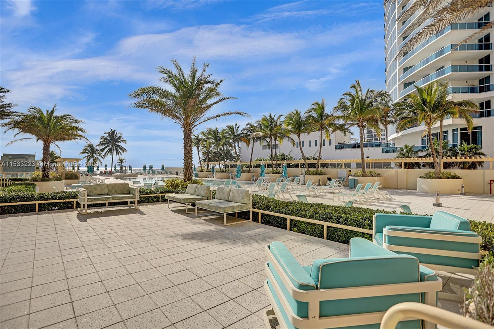 Hollywood, Florida 33019, 1 Bedroom Bedrooms, ,1 BathroomBathrooms,Residentiallease,For Rent,A11533223