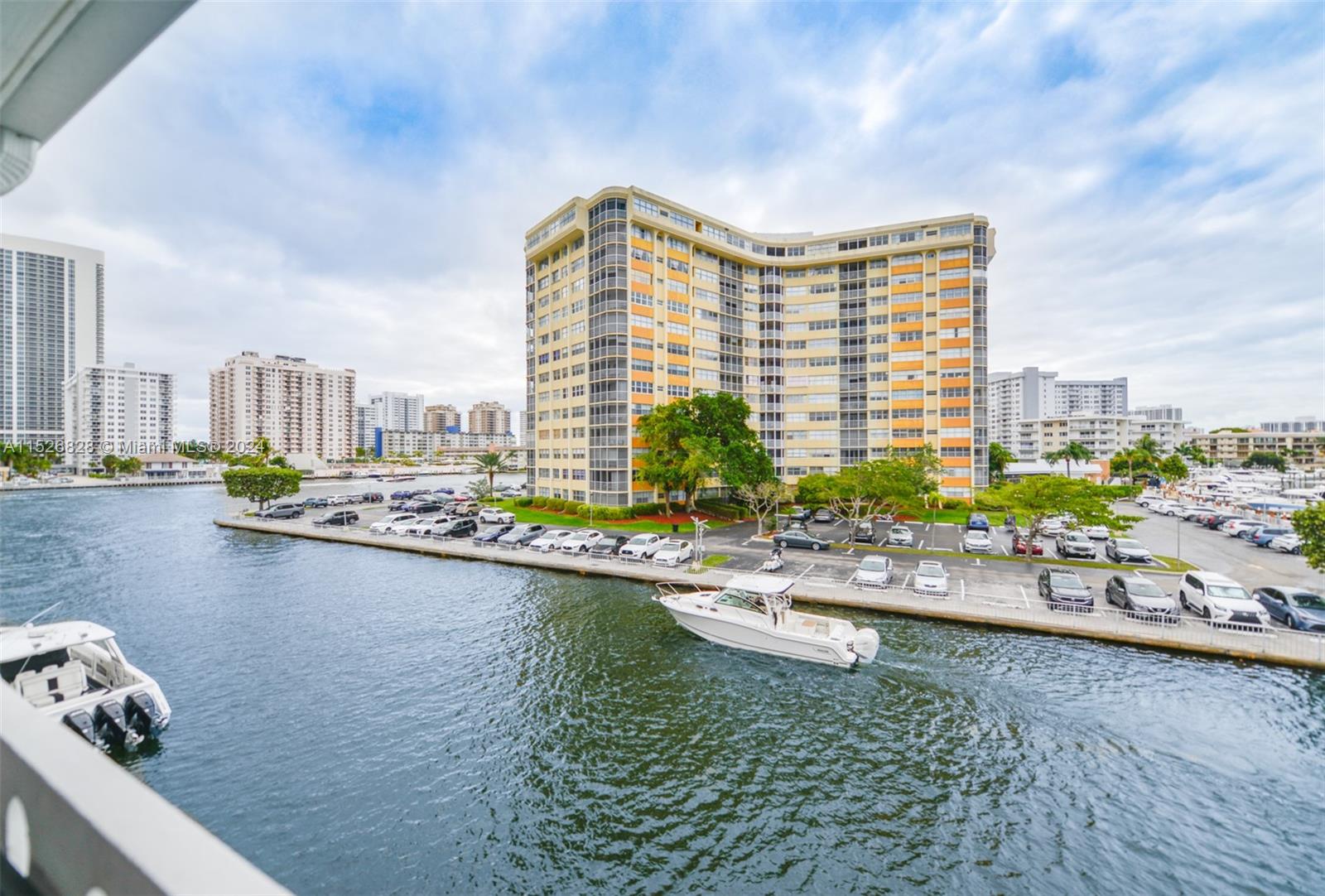 2500  Diana Dr #303 For Sale A11526828, FL