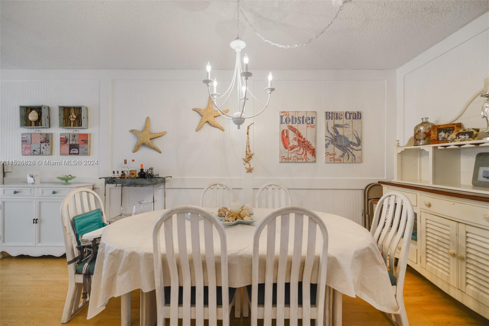 2500 Diana Dr 303, Hallandale Beach, Florida 33009, 1 Bedroom Bedrooms, ,1 BathroomBathrooms,Residential,For Sale,2500 Diana Dr 303,A11526828