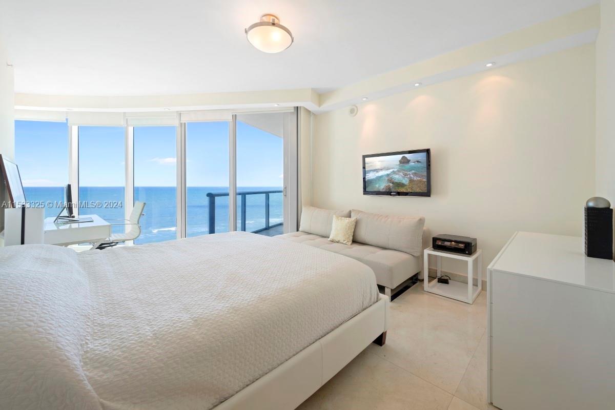 17001 Collins Ave 1204, Sunny Isles Beach, Florida 33160, 3 Bedrooms Bedrooms, ,3 BathroomsBathrooms,Residential,For Sale,17001 Collins Ave 1204,A11533325