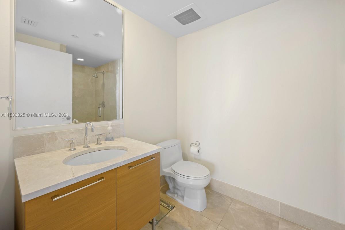 17001 Collins Ave 1204, Sunny Isles Beach, Florida 33160, 3 Bedrooms Bedrooms, ,3 BathroomsBathrooms,Residential,For Sale,17001 Collins Ave 1204,A11533325