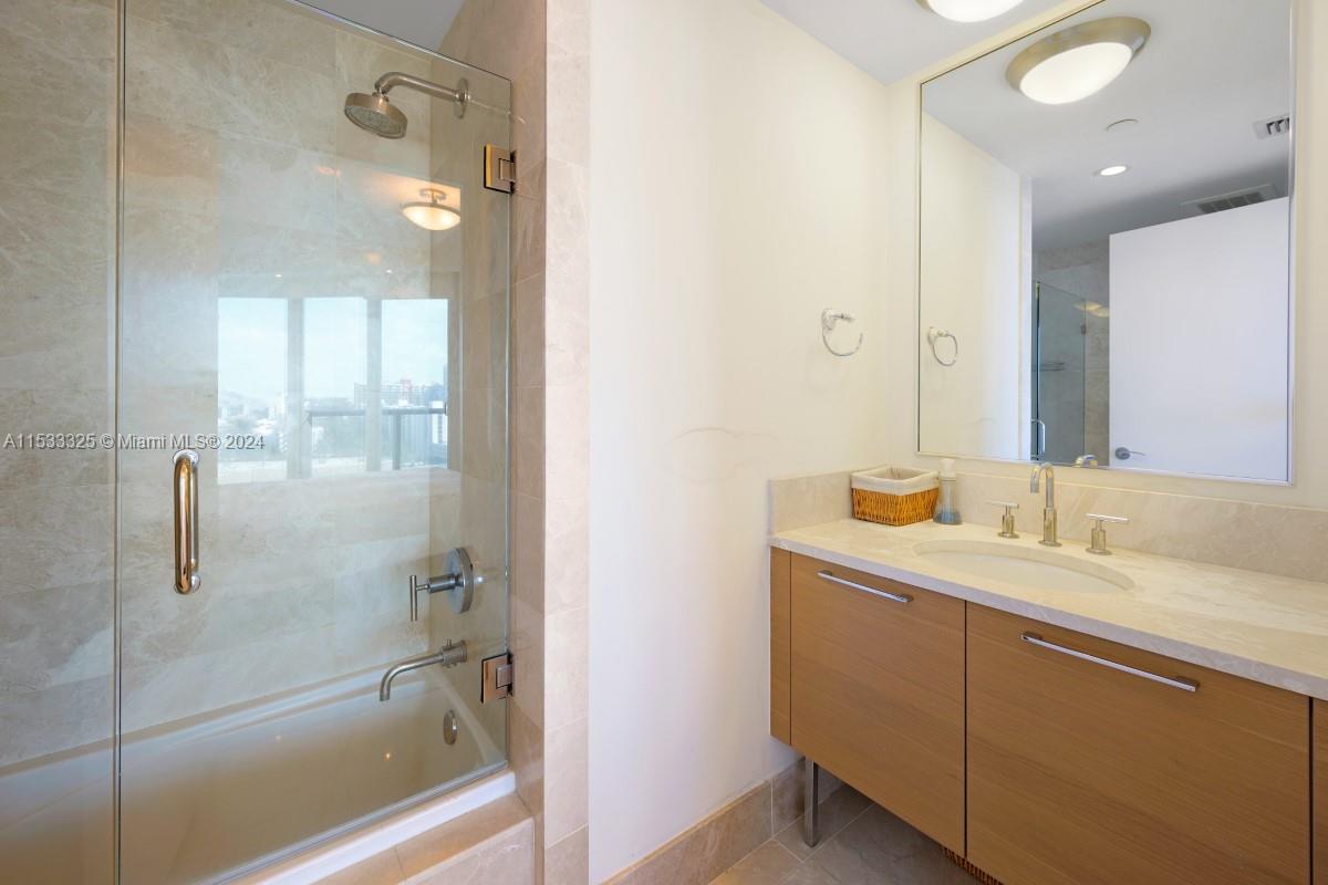 17001 Collins Ave 1204, Sunny Isles Beach, Florida 33160, 3 Bedrooms Bedrooms, ,3 BathroomsBathrooms,Residential,For Sale,17001 Collins Ave 1204,A11533325