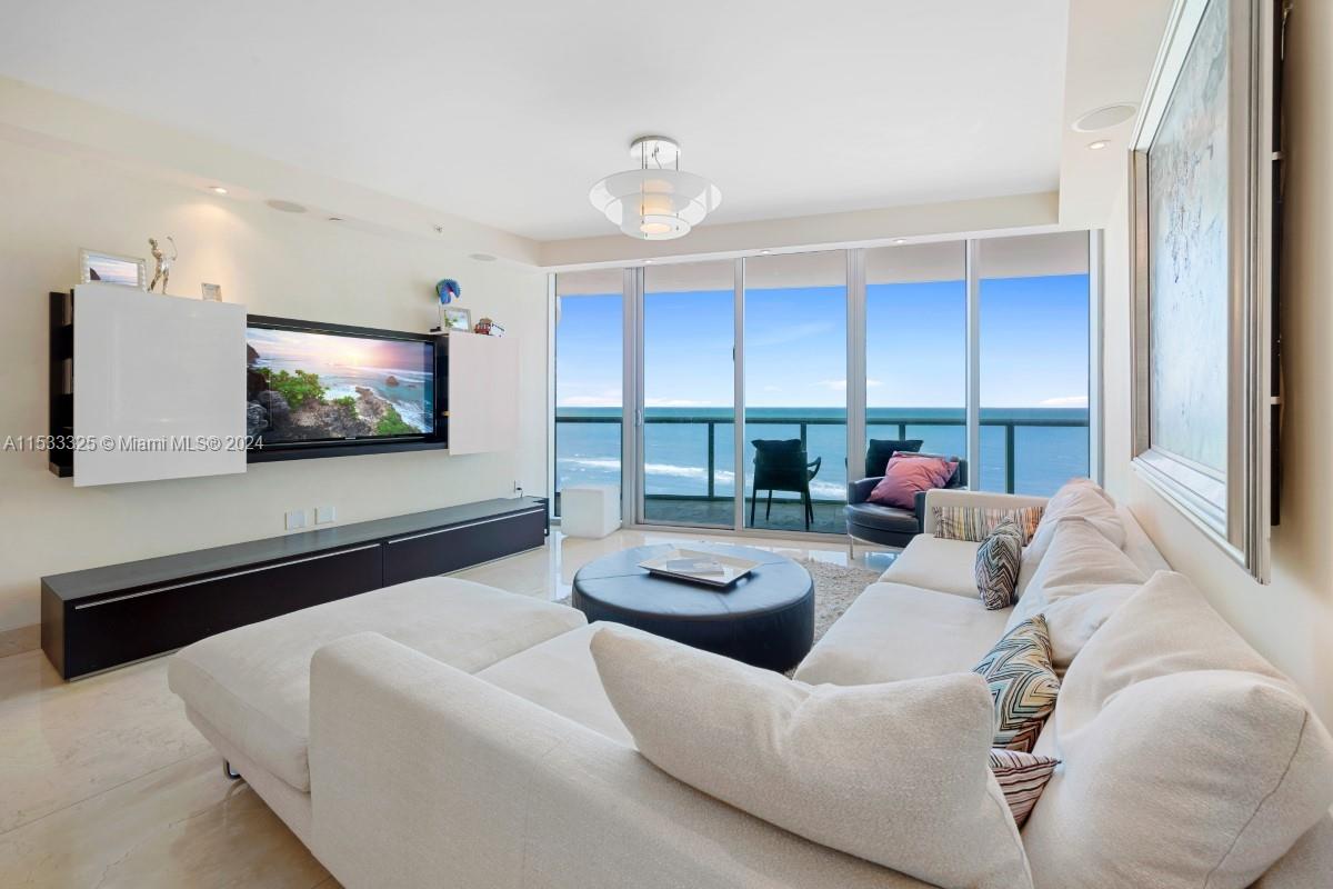 17001 Collins Ave 1204, Sunny Isles Beach, Florida 33160, 3 Bedrooms Bedrooms, ,3 BathroomsBathrooms,Residential,For Sale,17001 Collins Ave 1204,A11533325