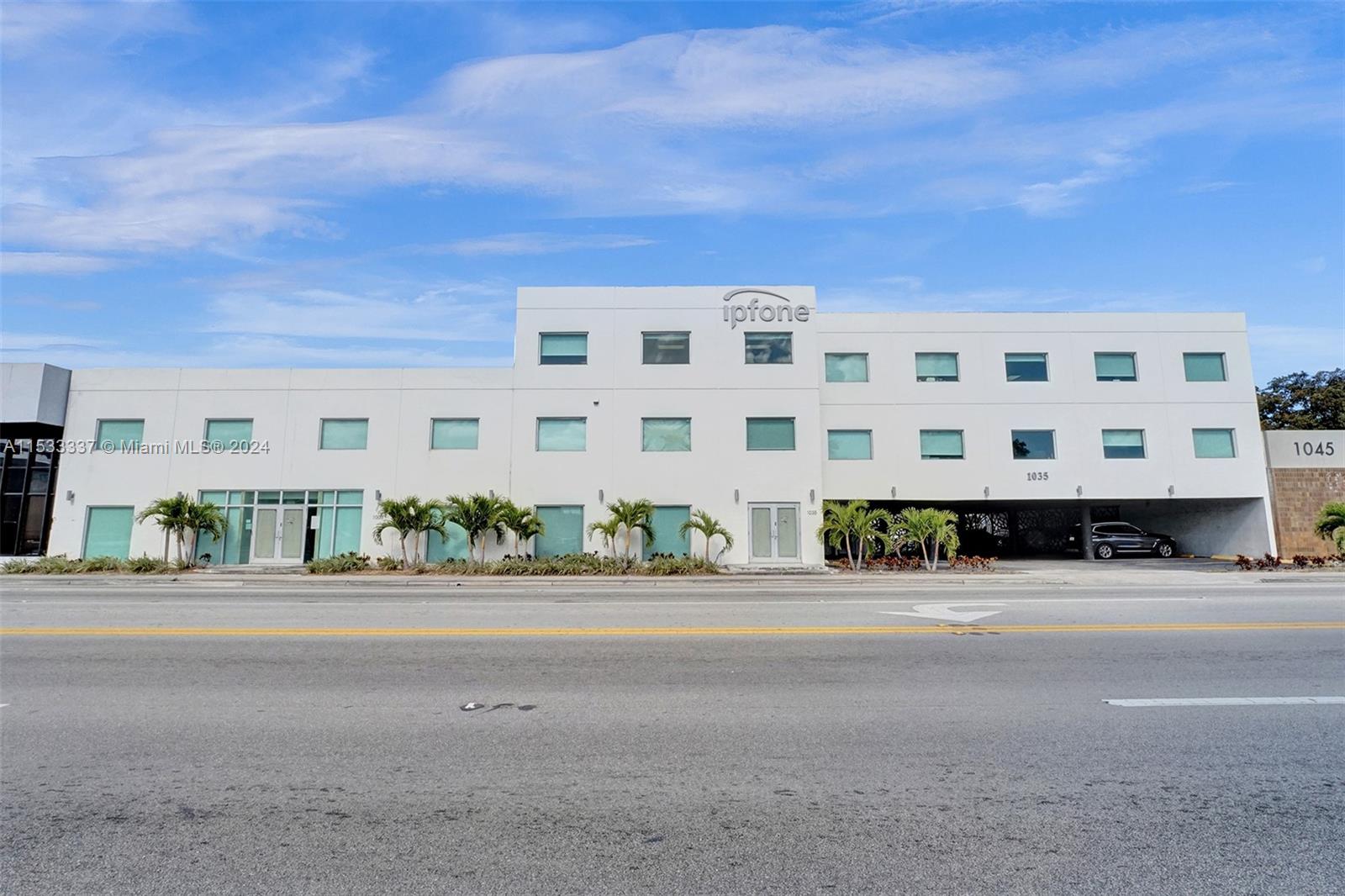 1005 NE 125th St, North Miami, Florida 33161, ,Commerciallease,For Rent,1005 NE 125th St,A11533337