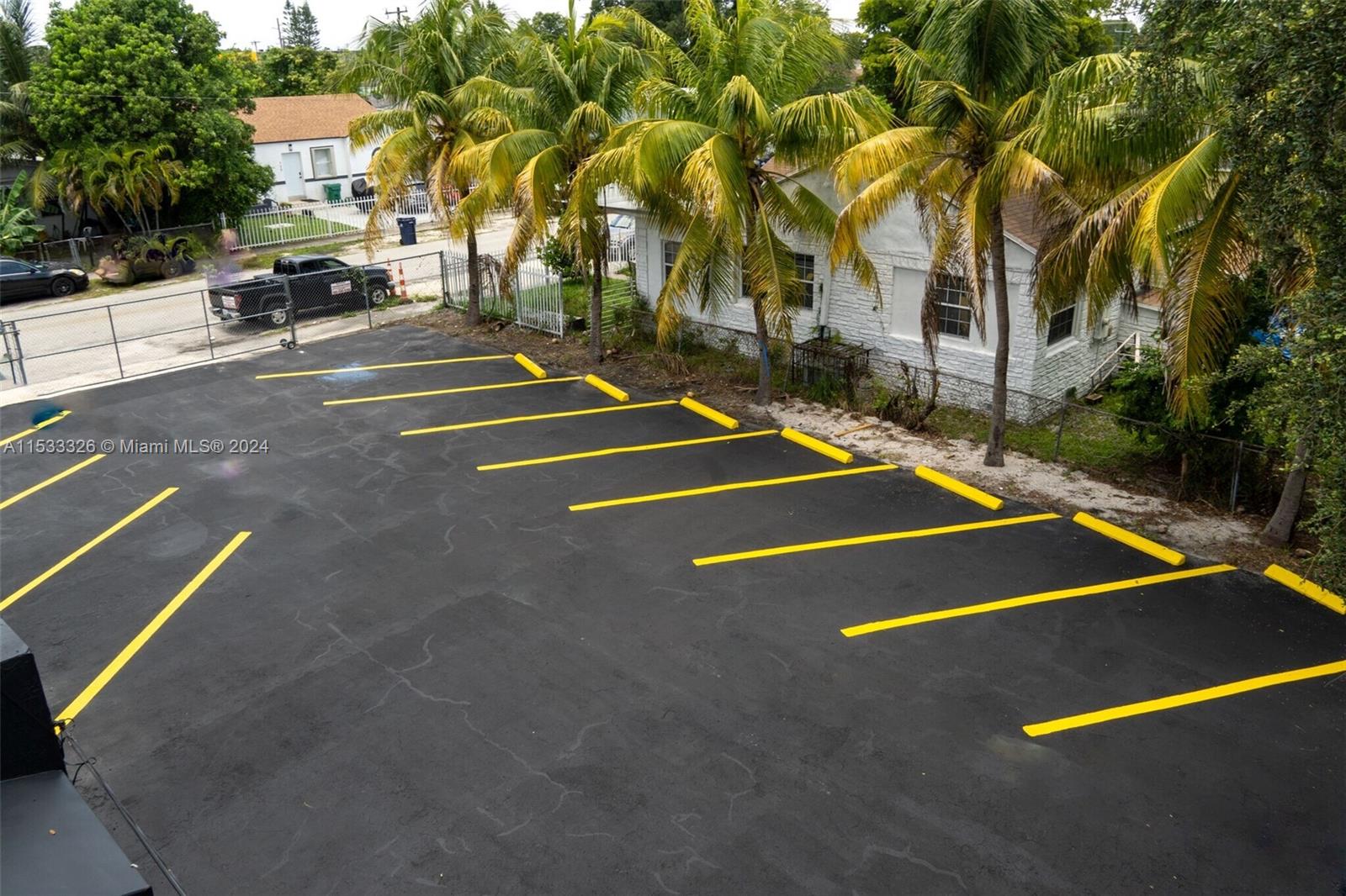 7600 NW 7th Ave, Miami, Florida 33150, ,Commerciallease,For Rent,7600 NW 7th Ave,A11533326