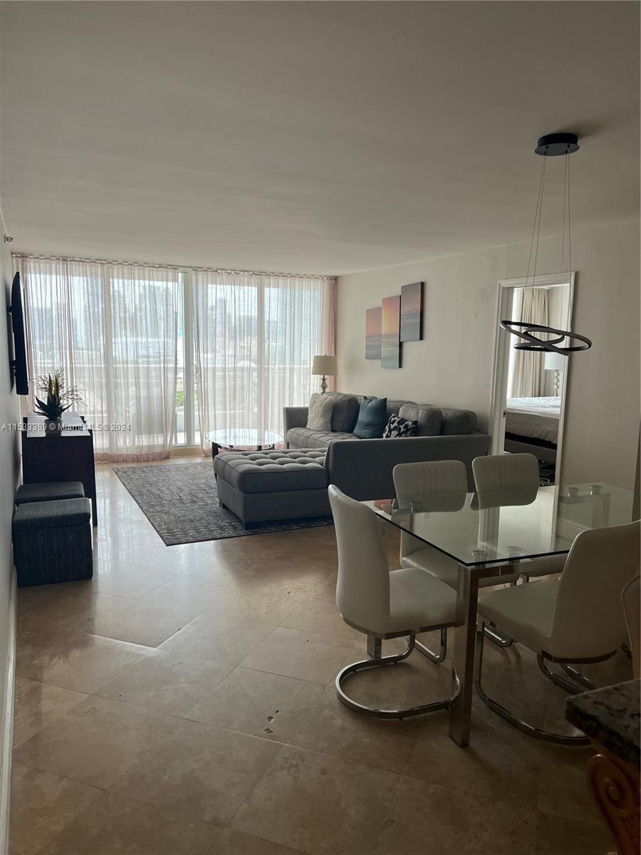 1717 N Bayshore Dr A-1856, Miami, Florida 33132, 3 Bedrooms Bedrooms, ,3 BathroomsBathrooms,Residentiallease,For Rent,1717 N Bayshore Dr A-1856,A11533389