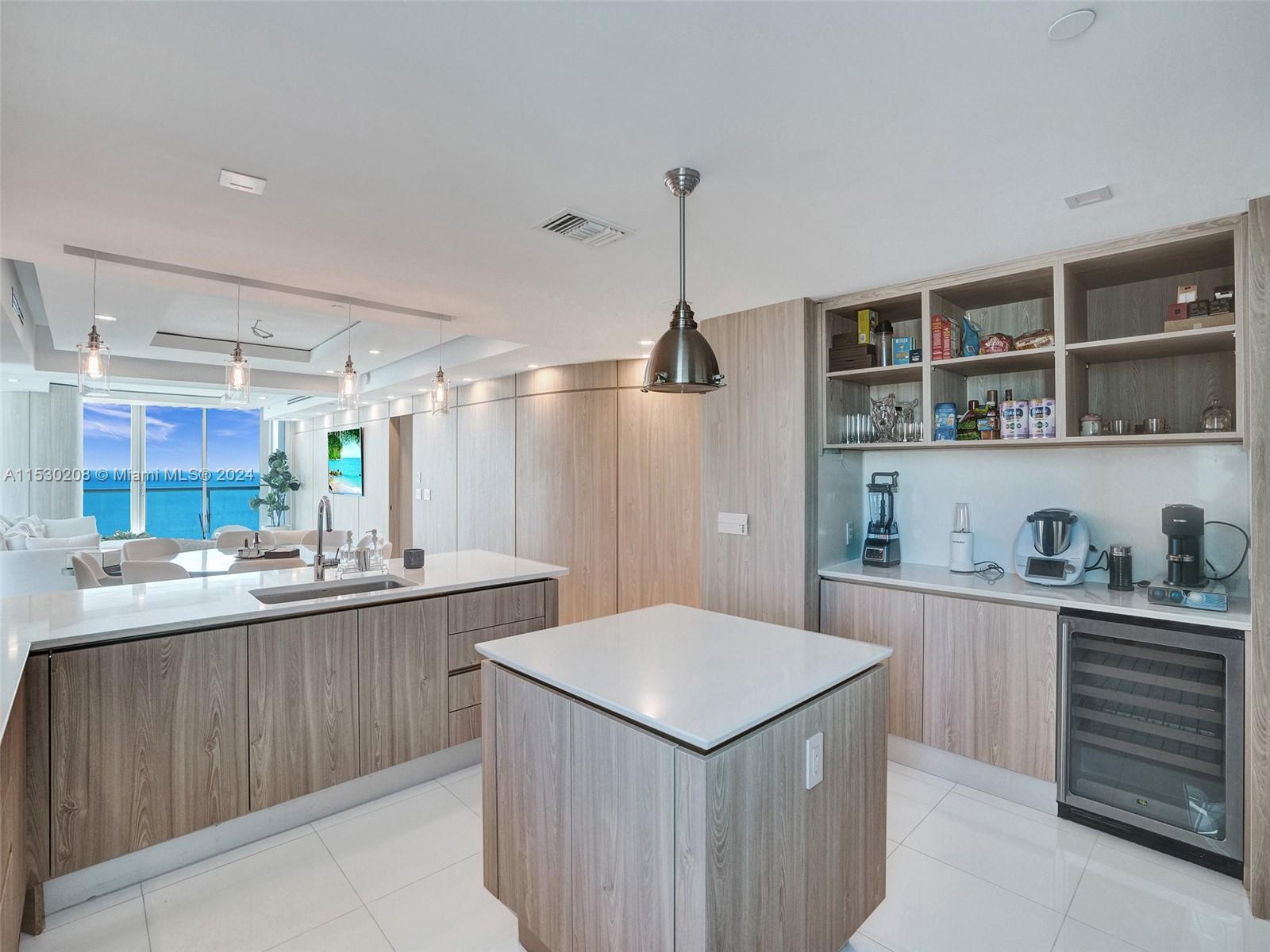 17001 Collins Ave 2308, Sunny Isles Beach, Florida 33160, 4 Bedrooms Bedrooms, ,4 BathroomsBathrooms,Residential,For Sale,17001 Collins Ave 2308,A11530208
