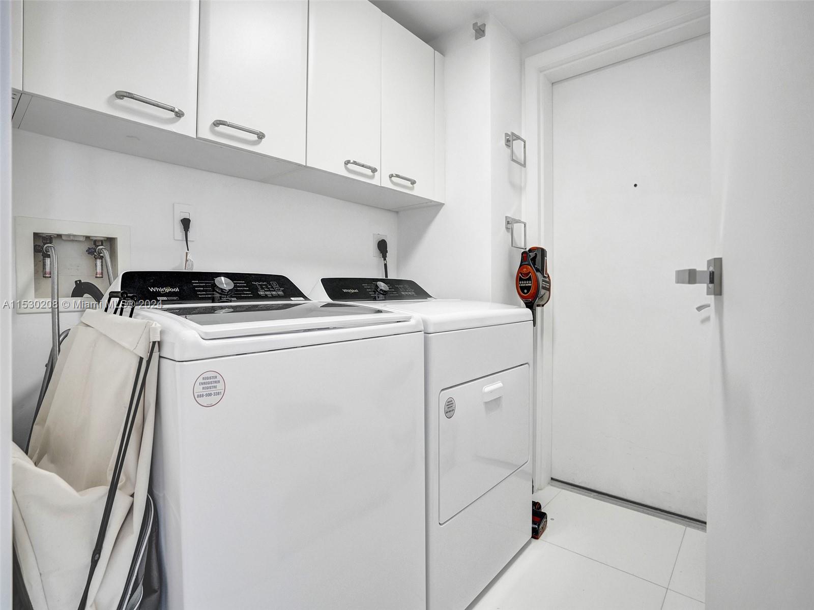 17001 Collins Ave 2308, Sunny Isles Beach, Florida 33160, 4 Bedrooms Bedrooms, ,4 BathroomsBathrooms,Residential,For Sale,17001 Collins Ave 2308,A11530208