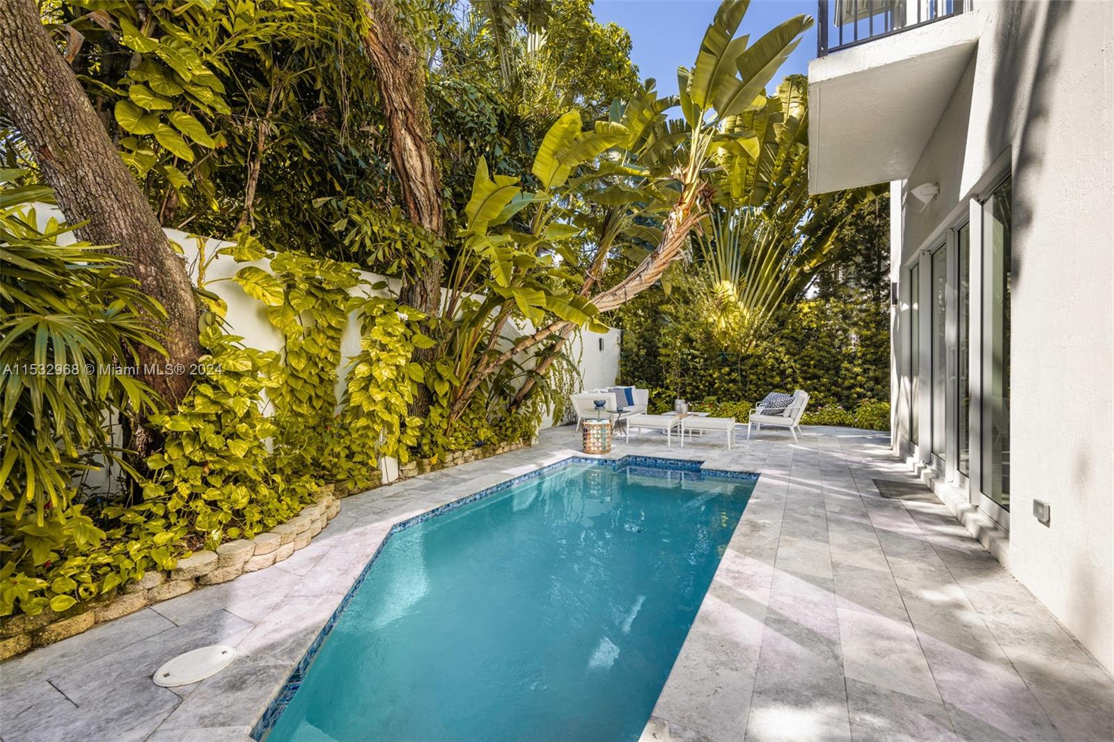 2760 Brickell Ct 2760, Miami, Florida 33129, 5 Bedrooms Bedrooms, ,5 BathroomsBathrooms,Residentiallease,For Rent,2760 Brickell Ct 2760,A11532968