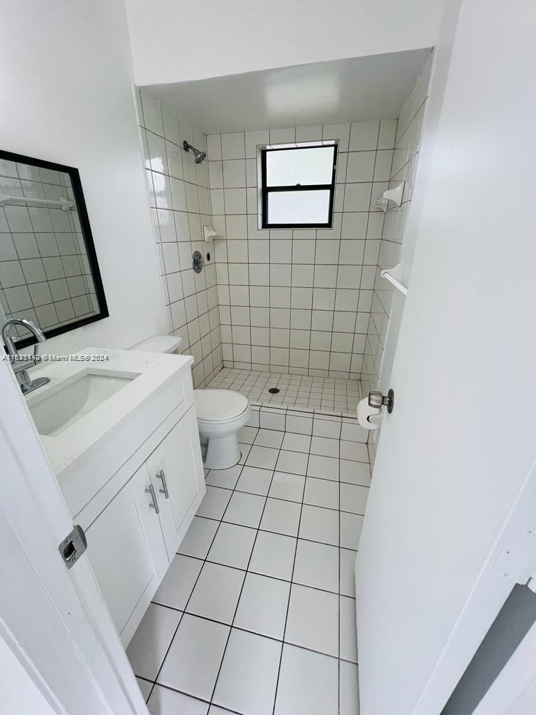 19-21 SE 4th Ter, Dania Beach, Florida 33004, ,Residentialincome,For Sale,19-21 SE 4th Ter,A11533440