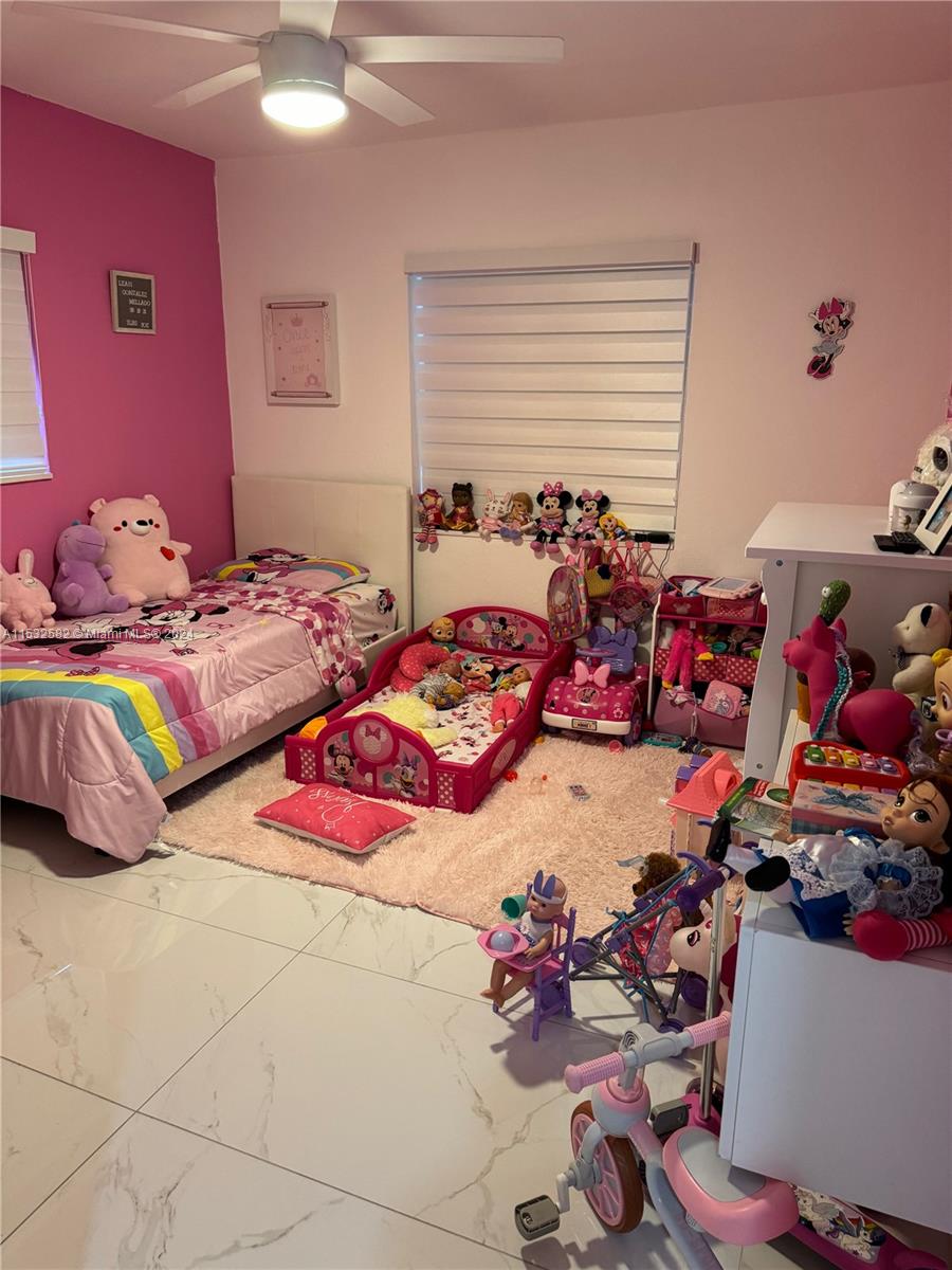 4205 E 10th Ave, Hialeah, Florida 33013, 4 Bedrooms Bedrooms, ,3 BathroomsBathrooms,Residential,For Sale,4205 E 10th Ave,A11532582
