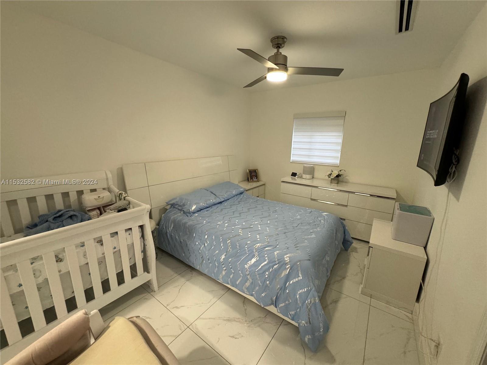 4205 E 10th Ave, Hialeah, Florida 33013, 4 Bedrooms Bedrooms, ,3 BathroomsBathrooms,Residential,For Sale,4205 E 10th Ave,A11532582