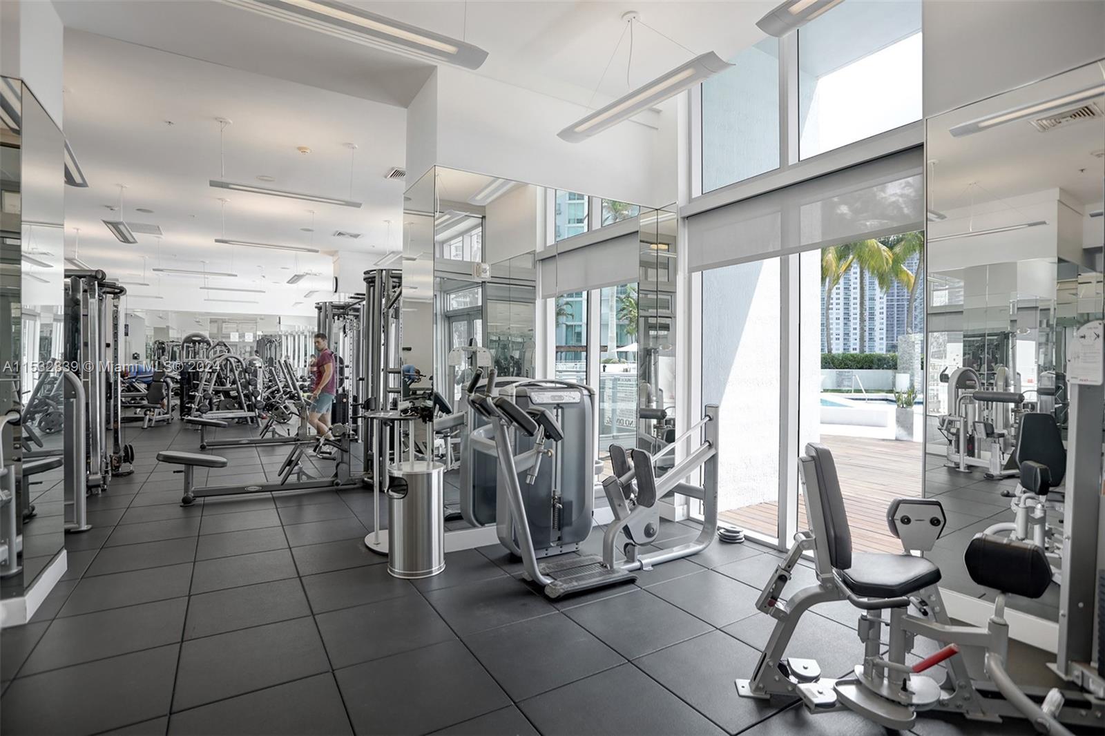 90 SW 3rd St 2707, Miami, Florida 33130, 2 Bedrooms Bedrooms, ,2 BathroomsBathrooms,Residential,For Sale,90 SW 3rd St 2707,A11532839