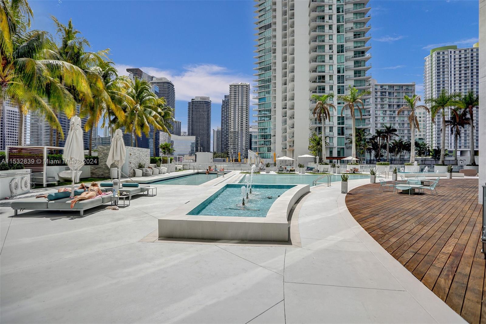 90 SW 3rd St 2707, Miami, Florida 33130, 2 Bedrooms Bedrooms, ,2 BathroomsBathrooms,Residential,For Sale,90 SW 3rd St 2707,A11532839