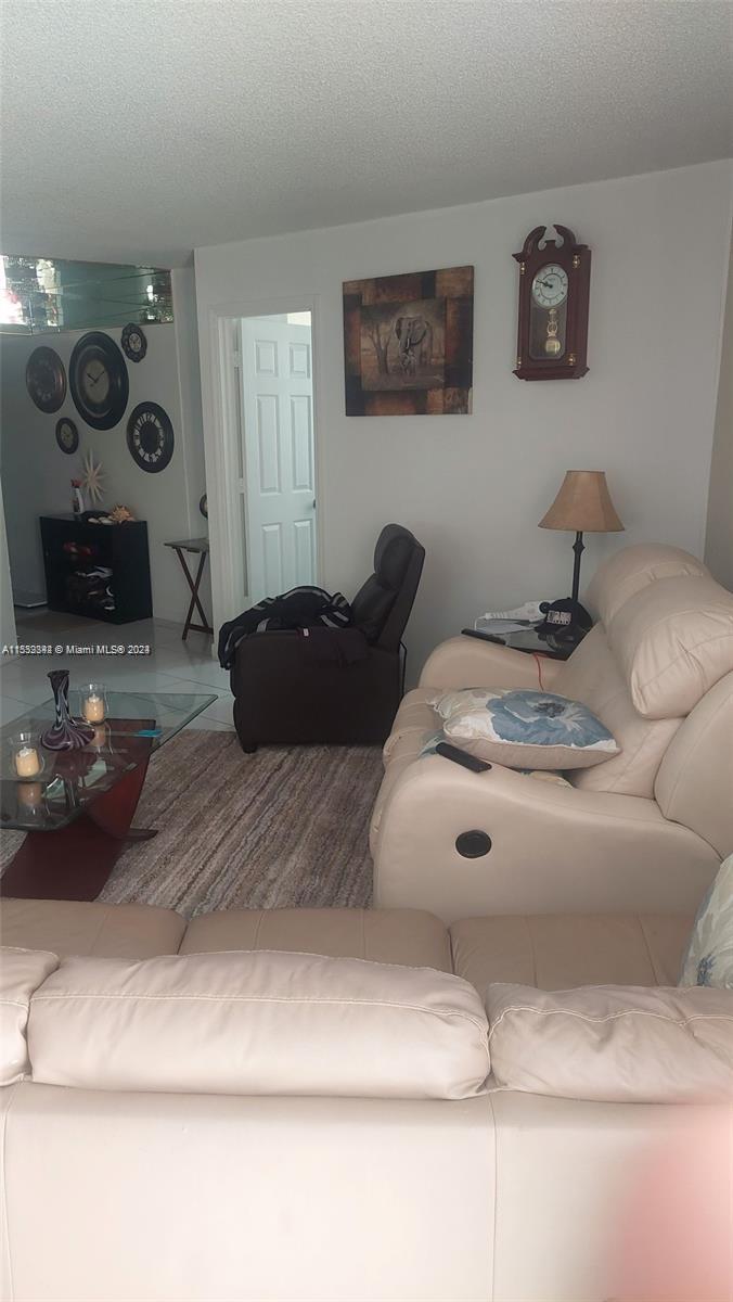 6921 Environ Blvd 4P, Lauderhill, Florida 33319, 2 Bedrooms Bedrooms, ,2 BathroomsBathrooms,Residential,For Sale,6921 Environ Blvd 4P,A11532342