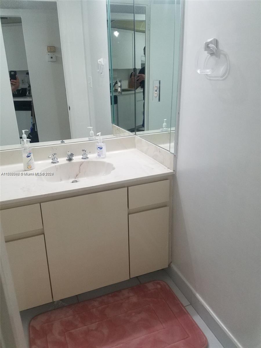 6921 Environ Blvd 4P, Lauderhill, Florida 33319, 2 Bedrooms Bedrooms, ,2 BathroomsBathrooms,Residential,For Sale,6921 Environ Blvd 4P,A11532342