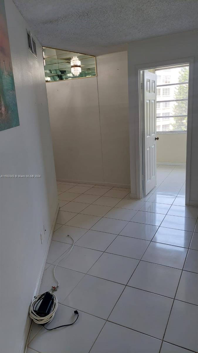 6921 Environ Blvd 4P, Lauderhill, Florida 33319, 2 Bedrooms Bedrooms, ,2 BathroomsBathrooms,Residential,For Sale,6921 Environ Blvd 4P,A11532342