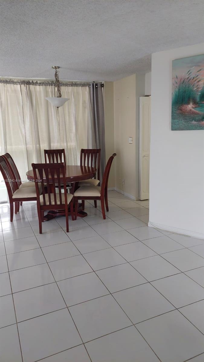 6921 Environ Blvd 4P, Lauderhill, Florida 33319, 2 Bedrooms Bedrooms, ,2 BathroomsBathrooms,Residential,For Sale,6921 Environ Blvd 4P,A11532342