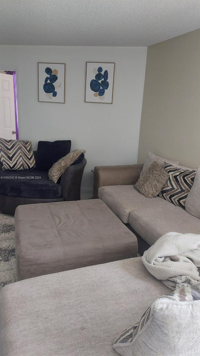 6921 Environ Blvd 4P, Lauderhill, Florida 33319, 2 Bedrooms Bedrooms, ,2 BathroomsBathrooms,Residential,For Sale,6921 Environ Blvd 4P,A11532342