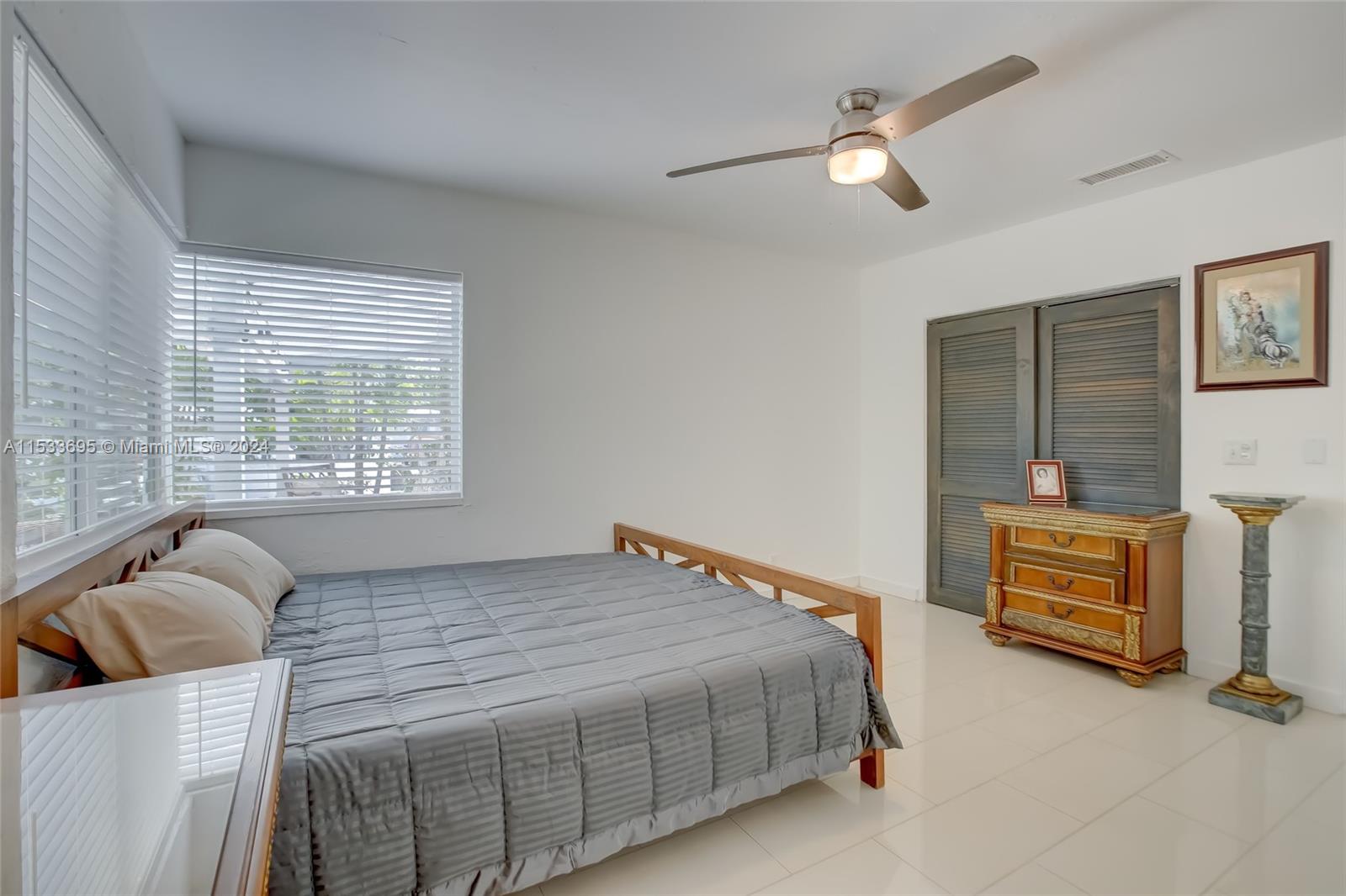 2601 NE 11th Ct, Fort Lauderdale, Florida 33304, 3 Bedrooms Bedrooms, ,3 BathroomsBathrooms,Residentiallease,For Rent,2601 NE 11th Ct,A11533695