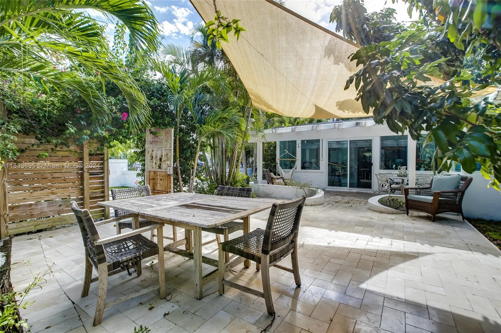 2601 NE 11th Ct, Fort Lauderdale, Florida 33304, 3 Bedrooms Bedrooms, ,3 BathroomsBathrooms,Residentiallease,For Rent,2601 NE 11th Ct,A11533695