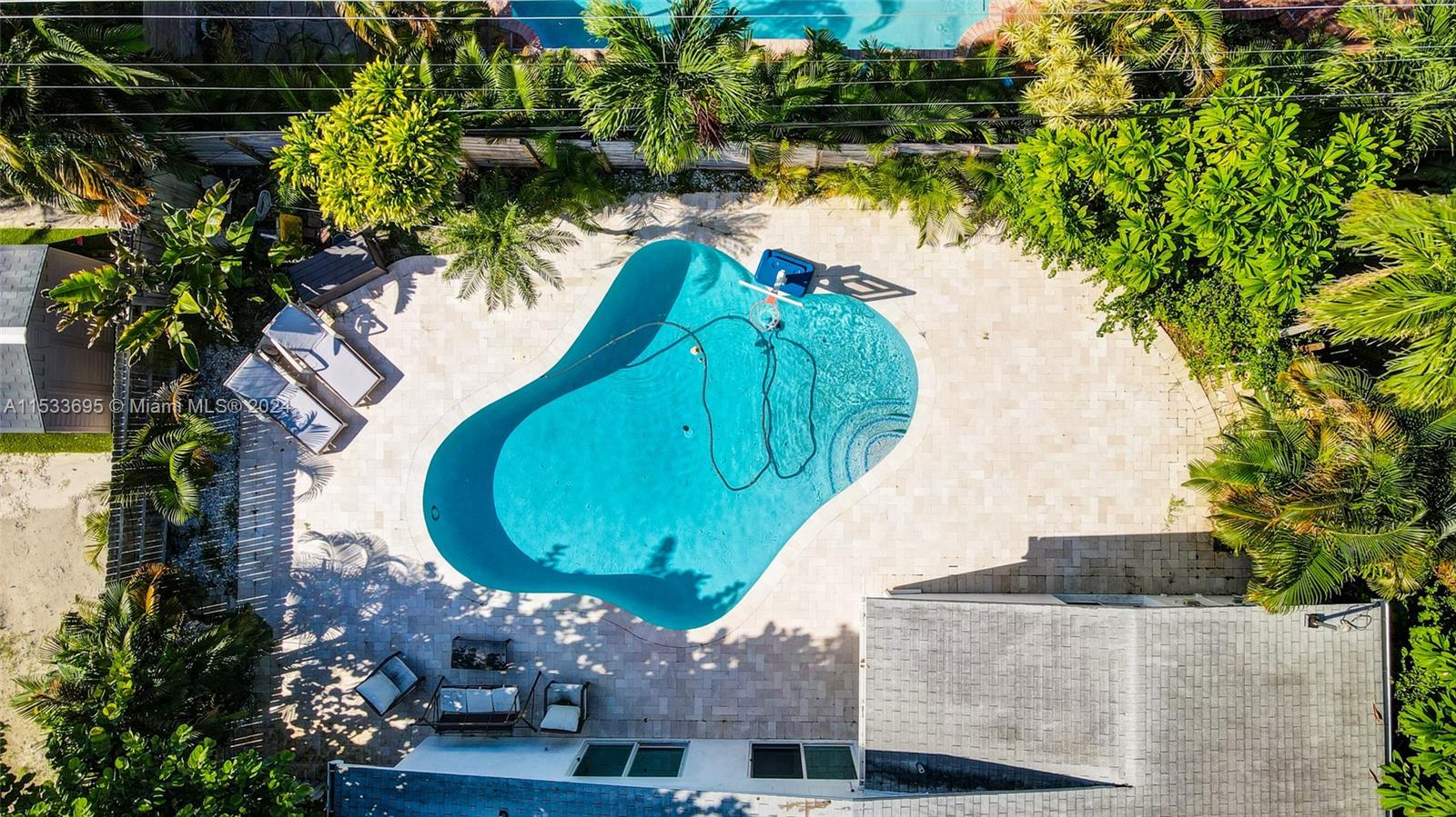 2601 NE 11th Ct, Fort Lauderdale, Florida 33304, 3 Bedrooms Bedrooms, ,3 BathroomsBathrooms,Residentiallease,For Rent,2601 NE 11th Ct,A11533695