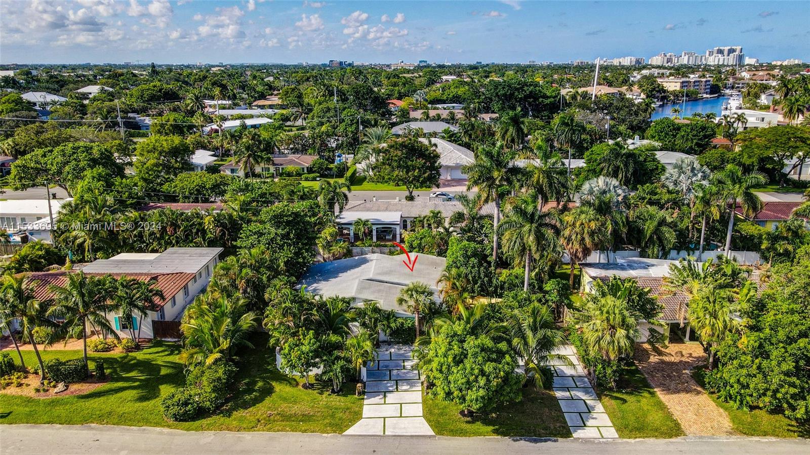 2601 NE 11th Ct, Fort Lauderdale, Florida 33304, 3 Bedrooms Bedrooms, ,3 BathroomsBathrooms,Residentiallease,For Rent,2601 NE 11th Ct,A11533695