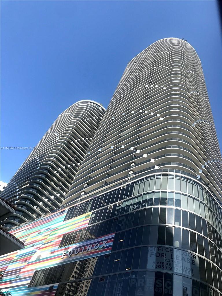 45 SW 9th St 3707, Miami, Florida 33130, 1 Bedroom Bedrooms, ,1 BathroomBathrooms,Residential,For Sale,45 SW 9th St 3707,A11532578