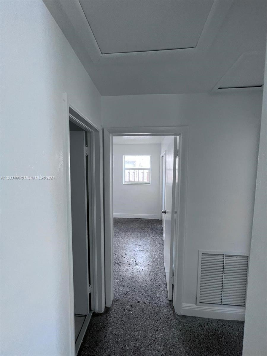 2503 NW 16th Ct 2503, Fort Lauderdale, Florida 33311, 5 Bedrooms Bedrooms, ,2 BathroomsBathrooms,Residentiallease,For Rent,2503 NW 16th Ct 2503,A11533466
