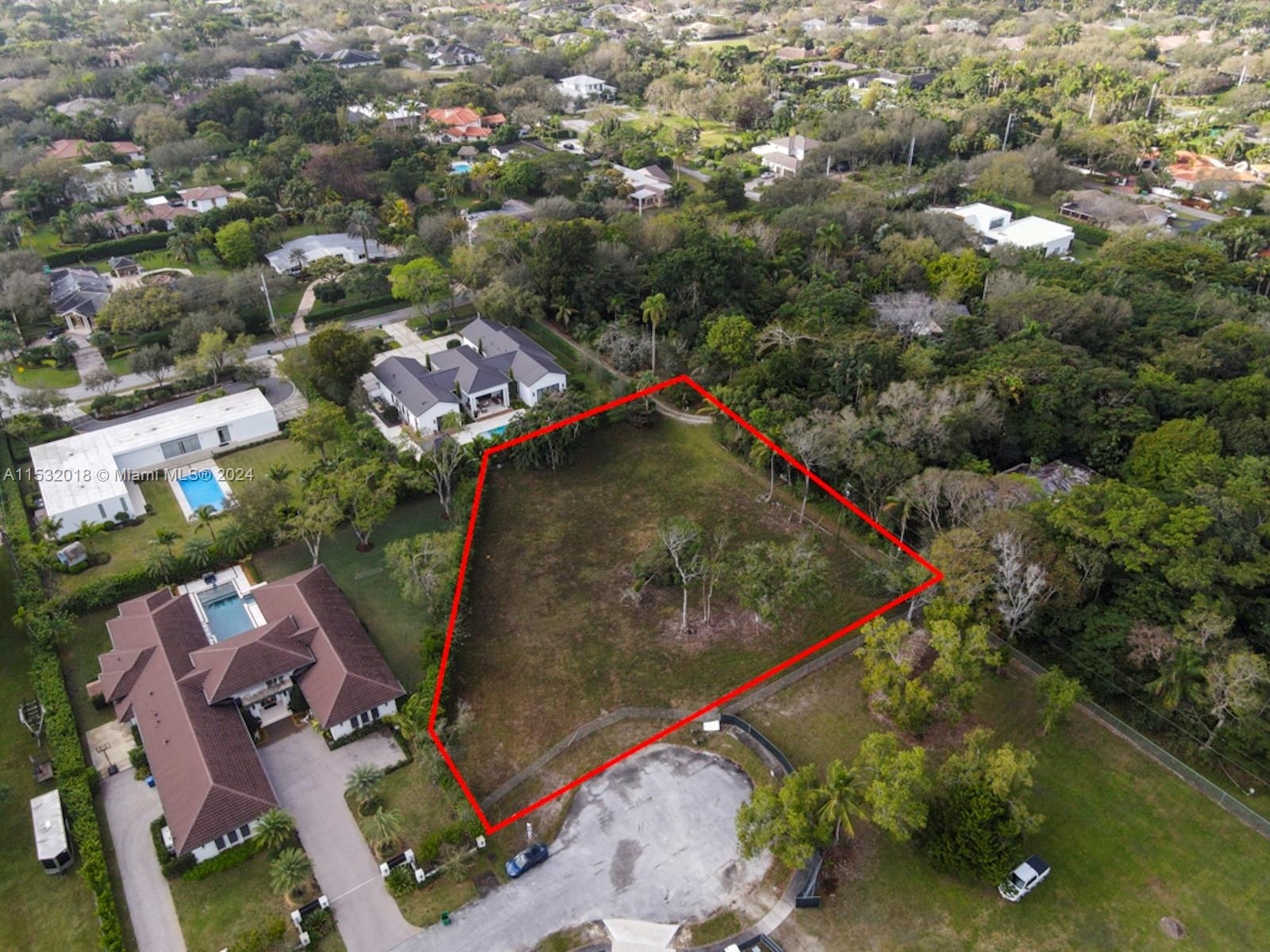 9330 SW 118th Ter, Miami, Florida 33176, ,Land,For Sale,9330 SW 118th Ter,A11532018