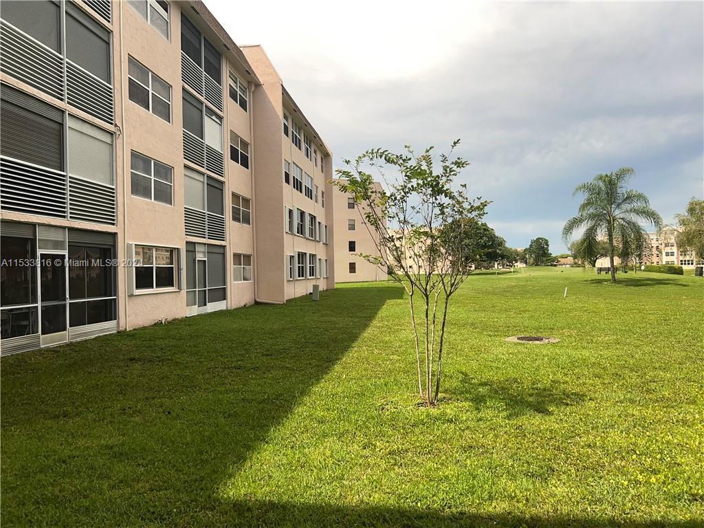 2524 NW 104th Ave 409, Sunrise, Florida 33322, 2 Bedrooms Bedrooms, ,2 BathroomsBathrooms,Residential,For Sale,2524 NW 104th Ave 409,A11533816