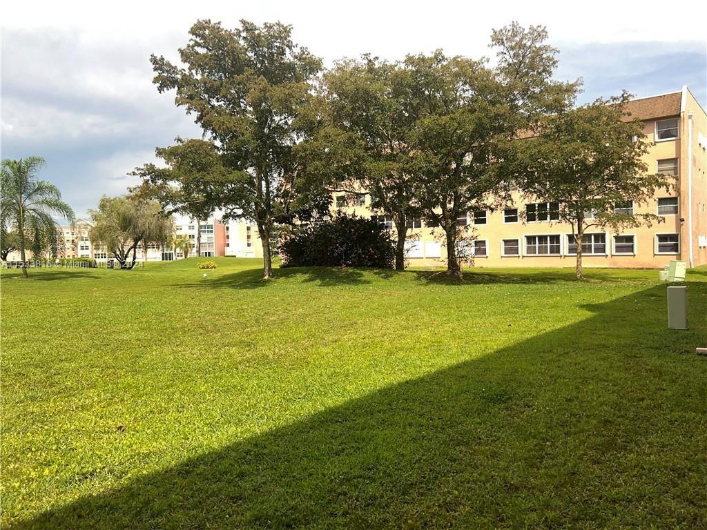 2524 NW 104th Ave 409, Sunrise, Florida 33322, 2 Bedrooms Bedrooms, ,2 BathroomsBathrooms,Residential,For Sale,2524 NW 104th Ave 409,A11533816