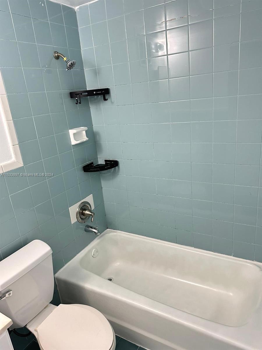265 E 7th St 8, Hialeah, Florida 33010, ,1 BathroomBathrooms,Residentiallease,For Rent,265 E 7th St 8,A11533897