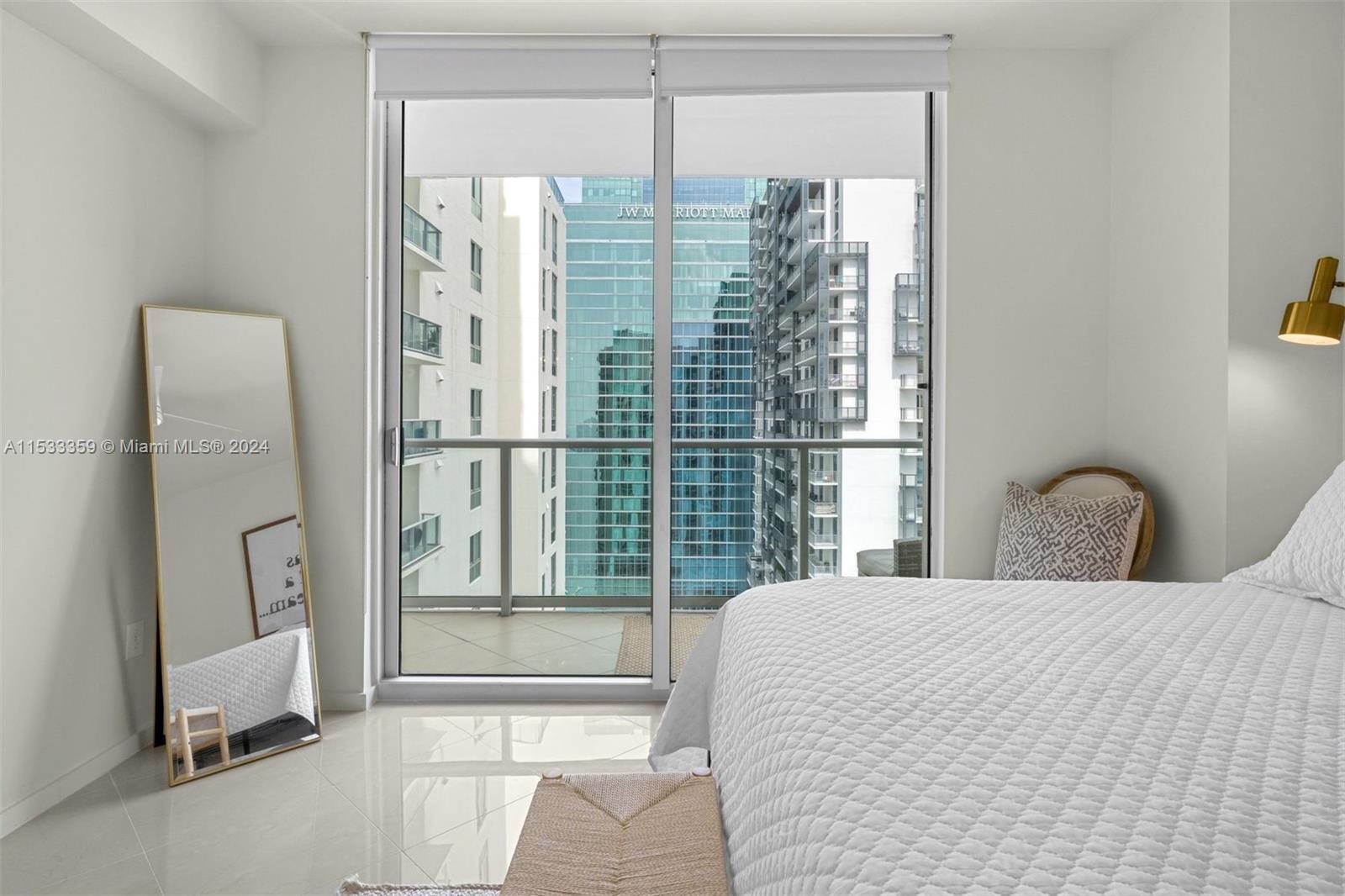 300 S Biscayne Blvd T-3407, Miami, Florida 33131, 1 Bedroom Bedrooms, ,1 BathroomBathrooms,Residentiallease,For Rent,300 S Biscayne Blvd T-3407,A11533359