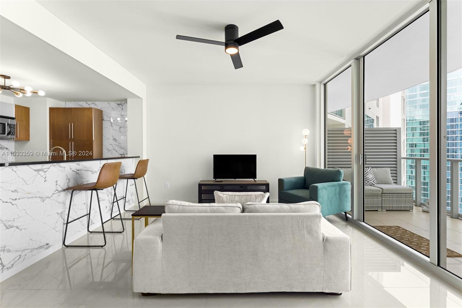 300 S Biscayne Blvd T-3407, Miami, Florida 33131, 1 Bedroom Bedrooms, ,1 BathroomBathrooms,Residentiallease,For Rent,300 S Biscayne Blvd T-3407,A11533359