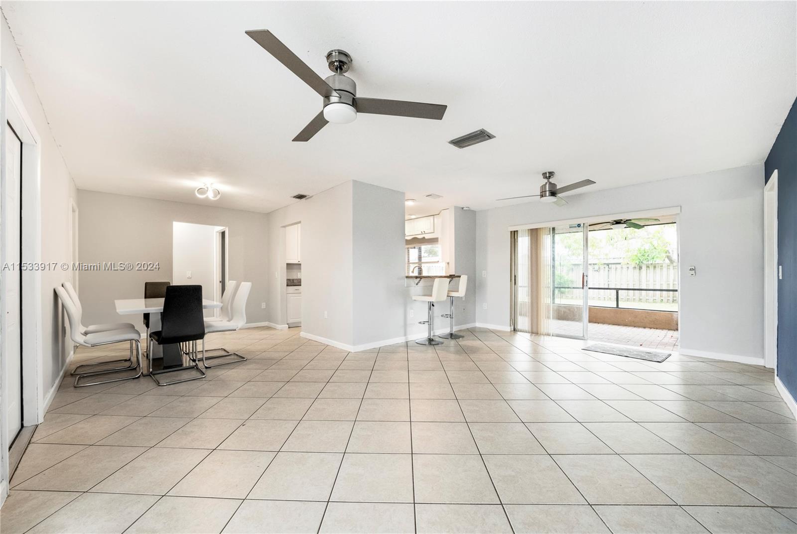 9523 NW 26th St, Sunrise, Florida 33322, 2 Bedrooms Bedrooms, ,2 BathroomsBathrooms,Residentiallease,For Rent,9523 NW 26th St,A11533917