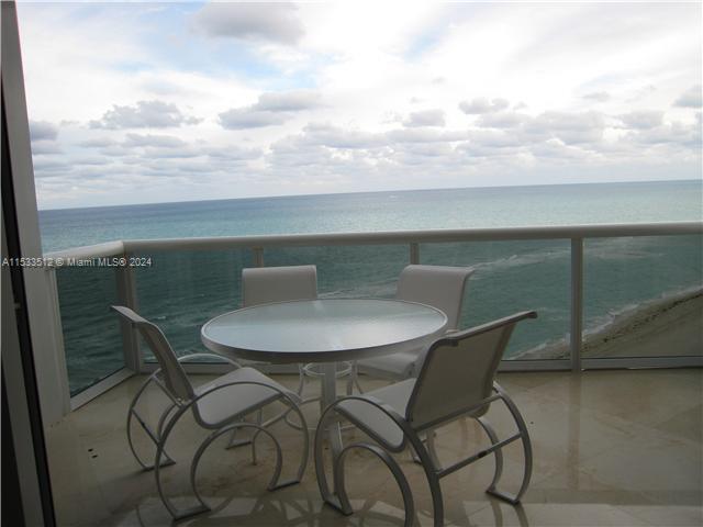 Large Balcony