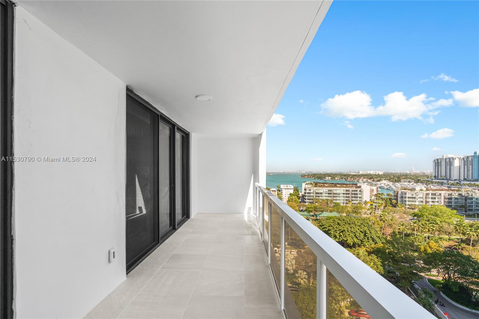 9 Island Ave 1409, Miami Beach, Florida 33139, 2 Bedrooms Bedrooms, ,2 BathroomsBathrooms,Residential,For Sale,9 Island Ave 1409,A11530790