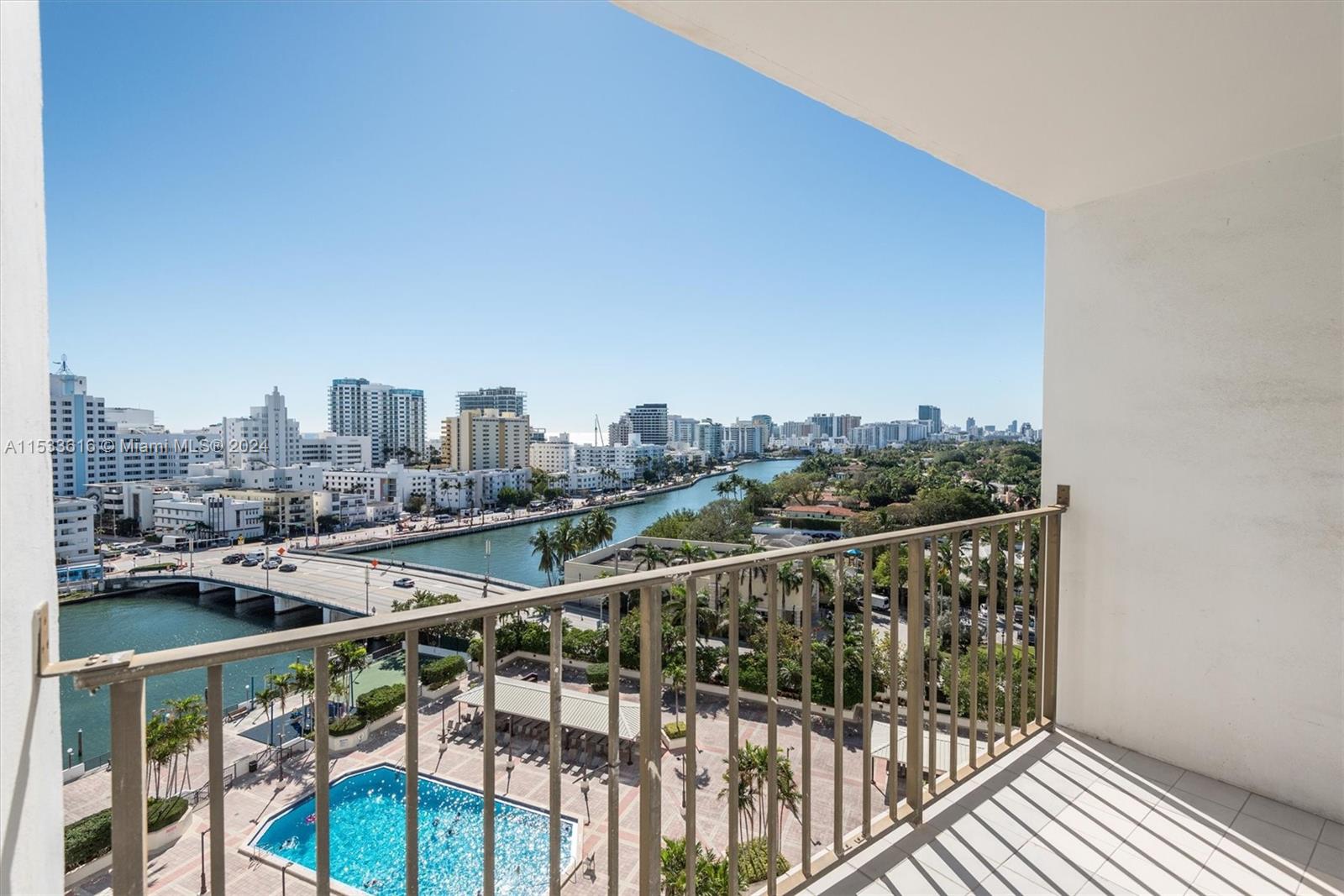 4101 Pine Tree Dr 1120, Miami Beach, Florida 33140, 1 Bedroom Bedrooms, ,2 BathroomsBathrooms,Residential,For Sale,4101 Pine Tree Dr 1120,A11533616