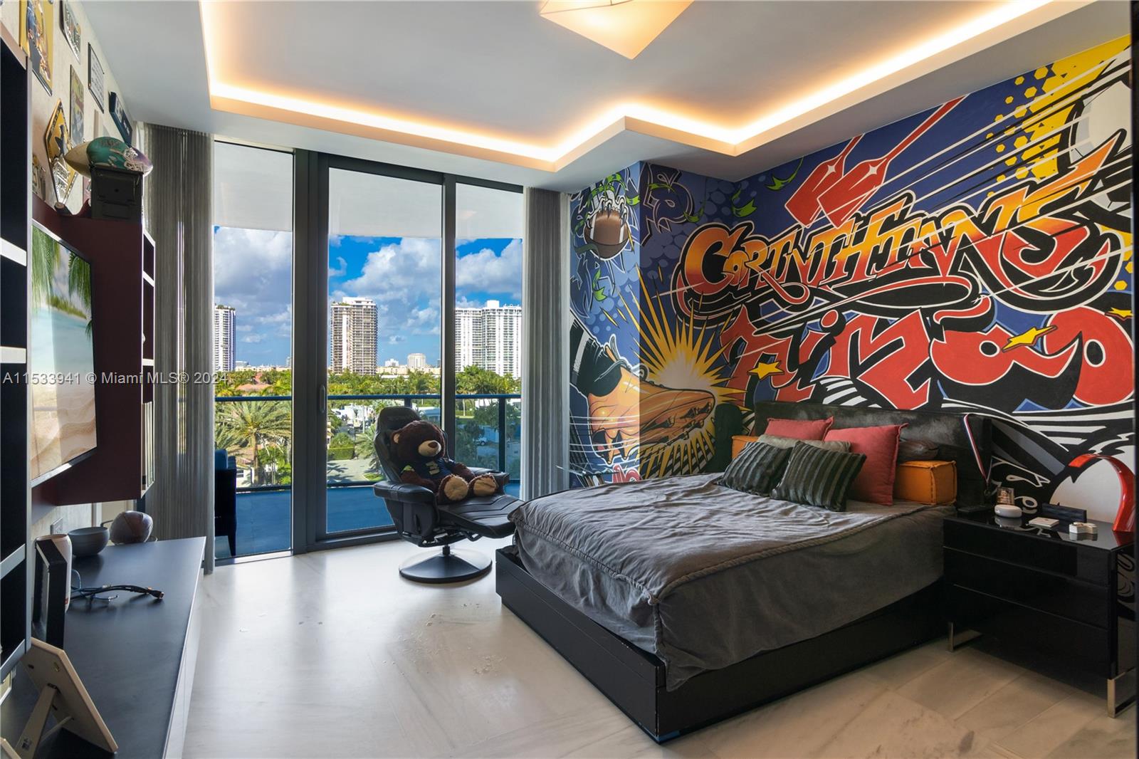 19575 Collins Ave 5, Sunny Isles Beach, Florida 33160, 4 Bedrooms Bedrooms, ,5 BathroomsBathrooms,Residentiallease,For Rent,19575 Collins Ave 5,A11533941