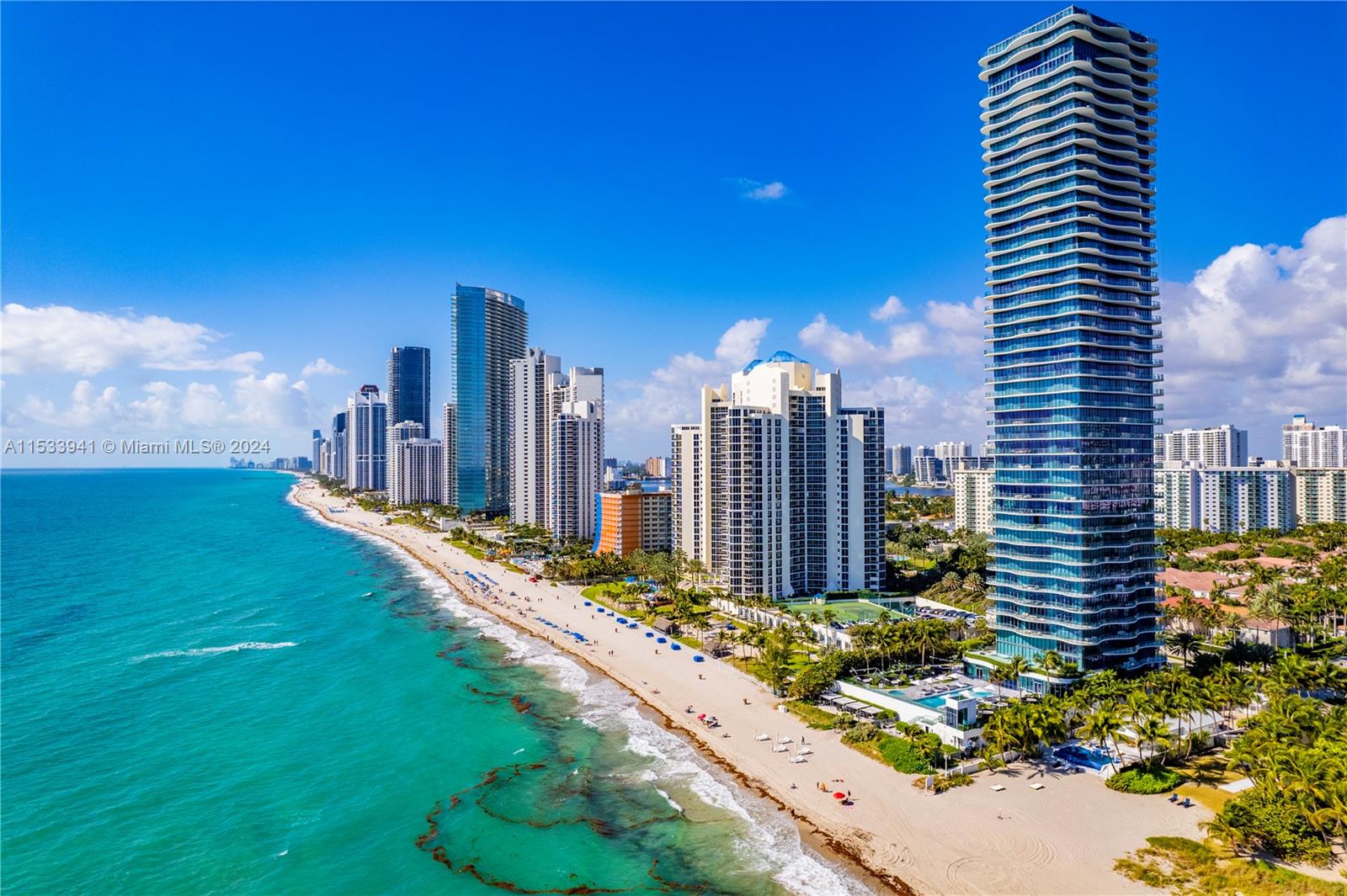 19575 Collins Ave 5, Sunny Isles Beach, Florida 33160, 4 Bedrooms Bedrooms, ,5 BathroomsBathrooms,Residentiallease,For Rent,19575 Collins Ave 5,A11533941