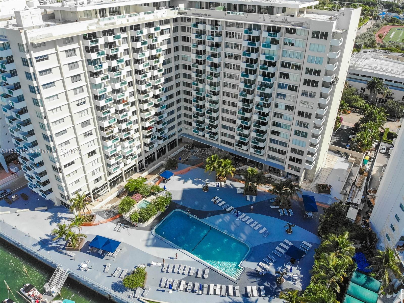 1200  West Ave #824 For Sale A11533892, FL