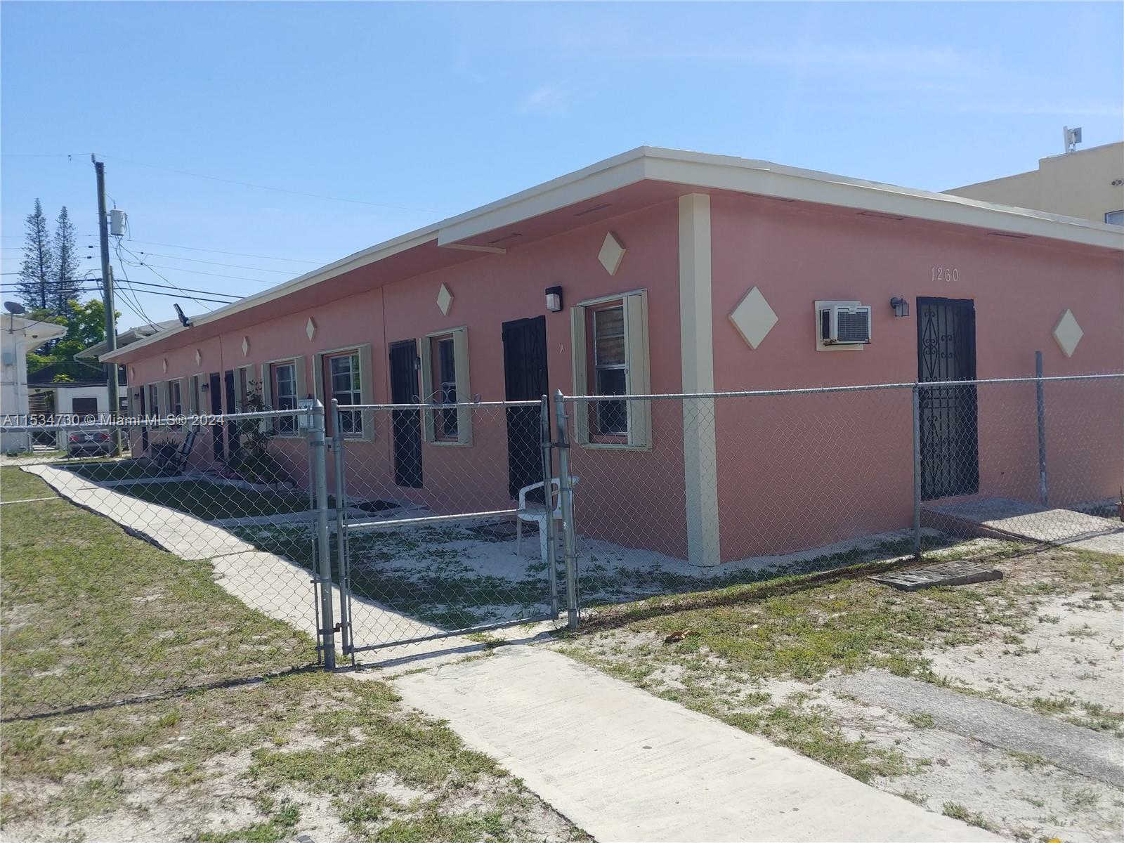 1260 Sesame St 3, Opa-Locka, FL 33054