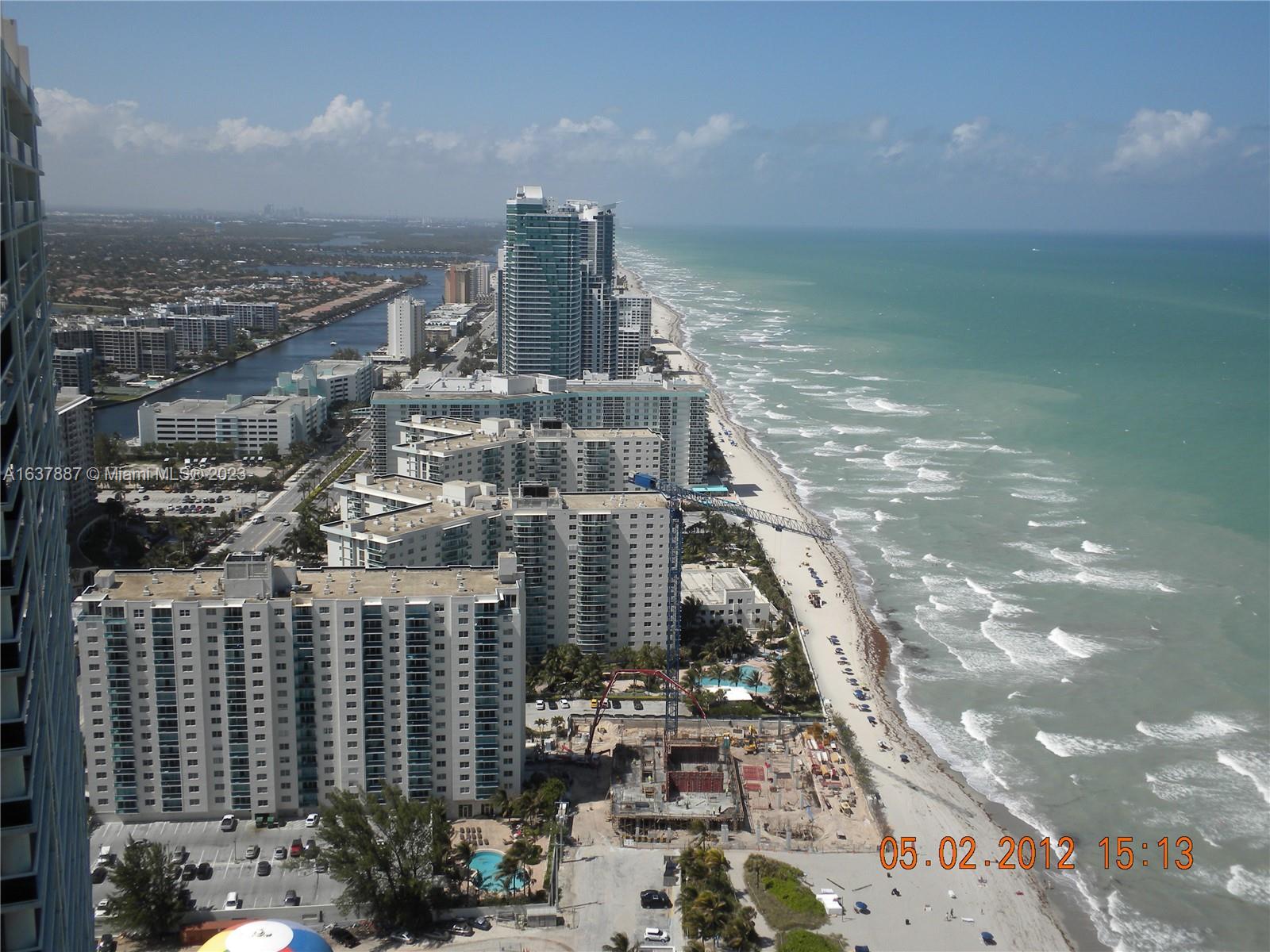 Hallandale Beach, Florida 33009, 2 Bedrooms Bedrooms, ,2 BathroomsBathrooms,Residentiallease,For Rent,A1637887