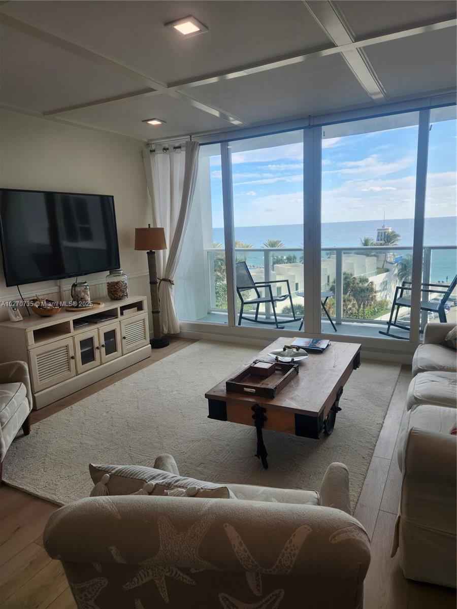 3505 S OCEAN DR 607, Hollywood, Florida 33019, 1 Bedroom Bedrooms, ,1 BathroomBathrooms,Residentiallease,For Rent,3505 S OCEAN DR 607,A10270735