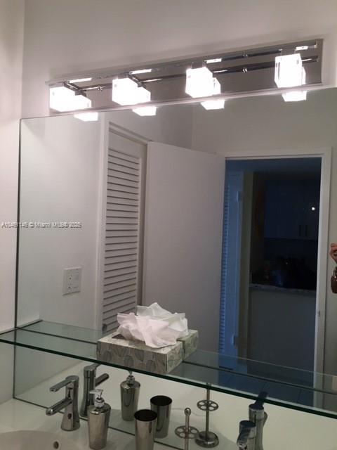 100 Lincoln Rd 1045, Miami Beach, Florida 33139, 1 Bedroom Bedrooms, ,1 BathroomBathrooms,Residentiallease,For Rent,100 Lincoln Rd 1045,A10461146