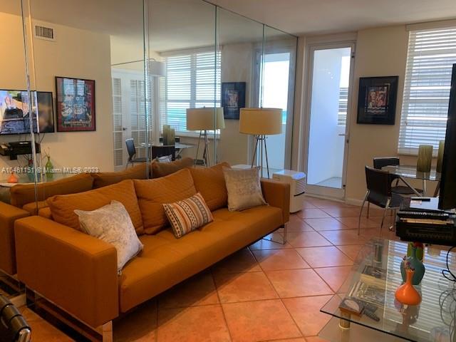 100  Lincoln Rd #1129 For Sale A10461151, FL