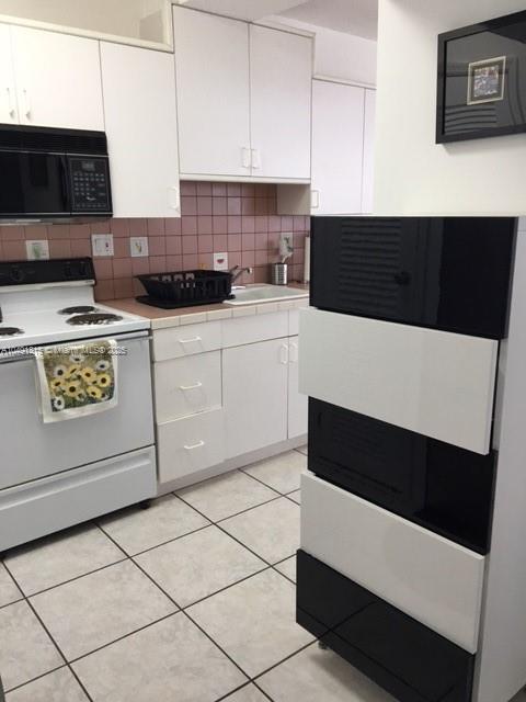 100 LINCOLN RD 1236, Miami Beach, Florida 33139, ,1 BathroomBathrooms,Residentiallease,For Rent,100 LINCOLN RD 1236,A10491315
